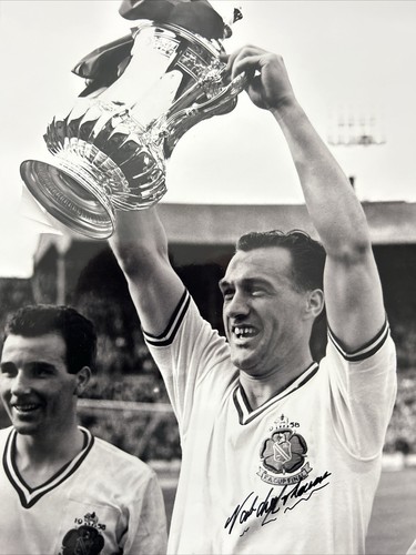 Bolton wanderers nat lofthouse - bolton,